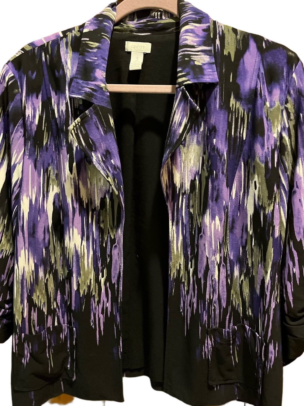 22. WOMENS CHICO’S 3/XL DETAIL JACKET